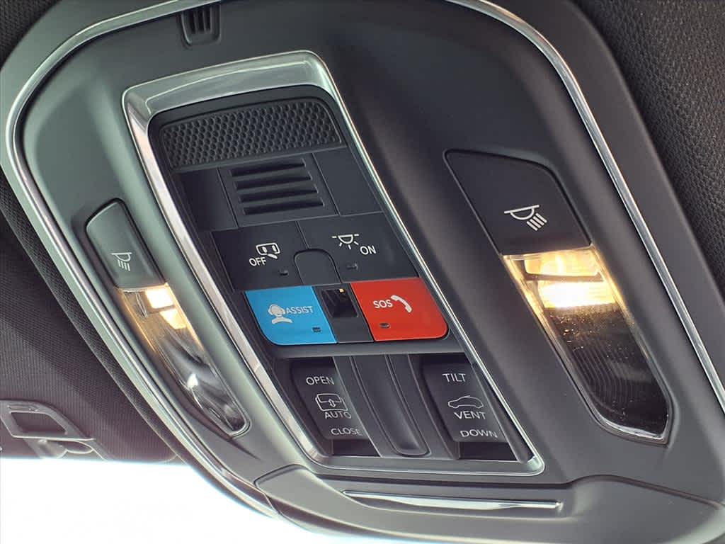 2025 Jeep Grand Cherokee GRAND CHEROKEE LAREDO X 4X2