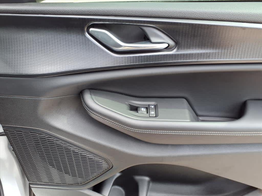 2025 Jeep Grand Cherokee GRAND CHEROKEE LAREDO X 4X2