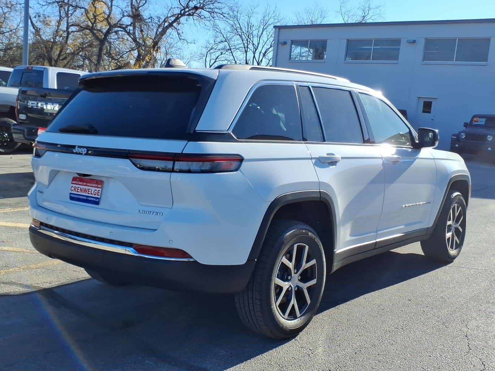 2025 Jeep Grand Cherokee GRAND CHEROKEE LIMITED 4X4