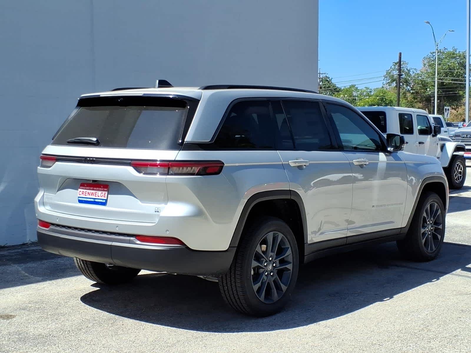 2026 Jeep Grand Cherokee GRAND CHEROKEE 85TH ANNIVERSARY EDITION 4X4