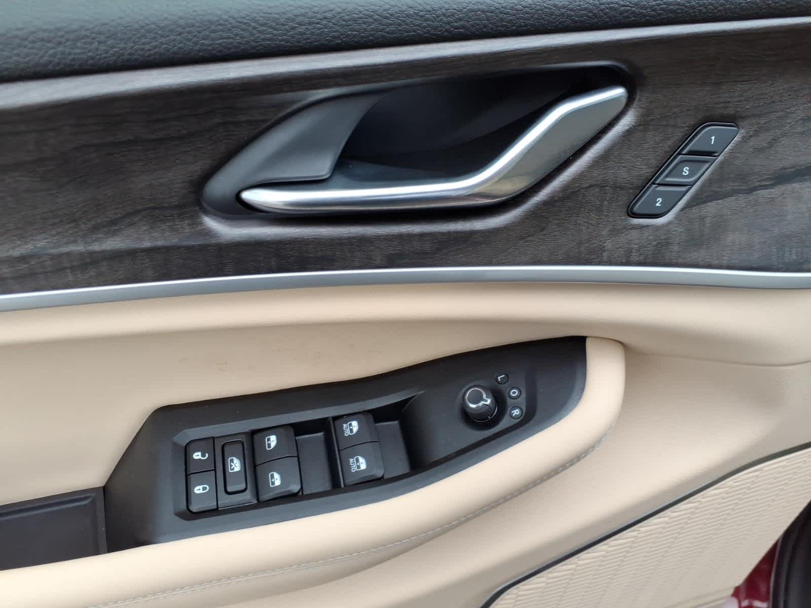 2026 Jeep Grand Cherokee GRAND CHEROKEE L LIMITED 4X2