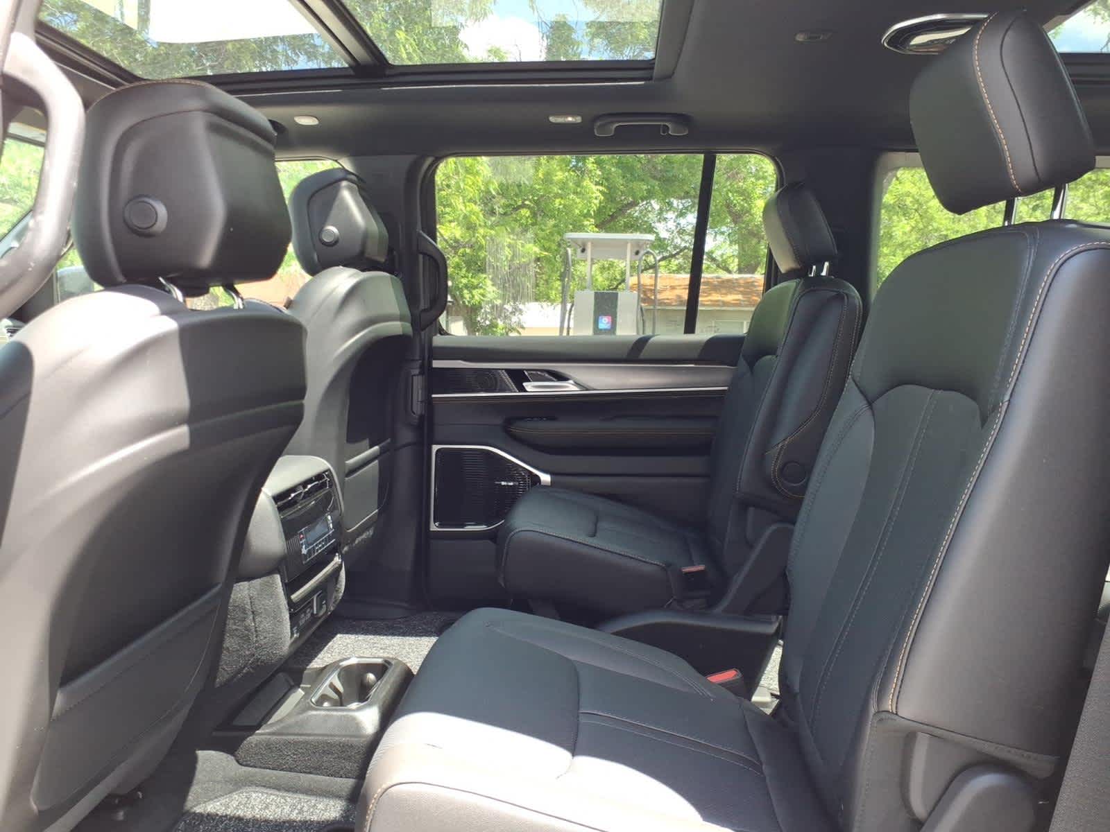 2026 Jeep Grand Wagoneer GRAND WAGONEER L 85TH ANNIVERSARY EDITION 4X4