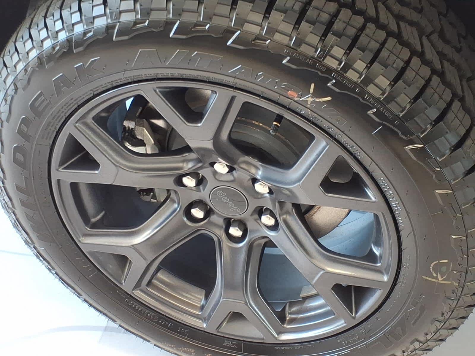 2026 Jeep Grand Wagoneer GRAND WAGONEER UPLAND 4X4