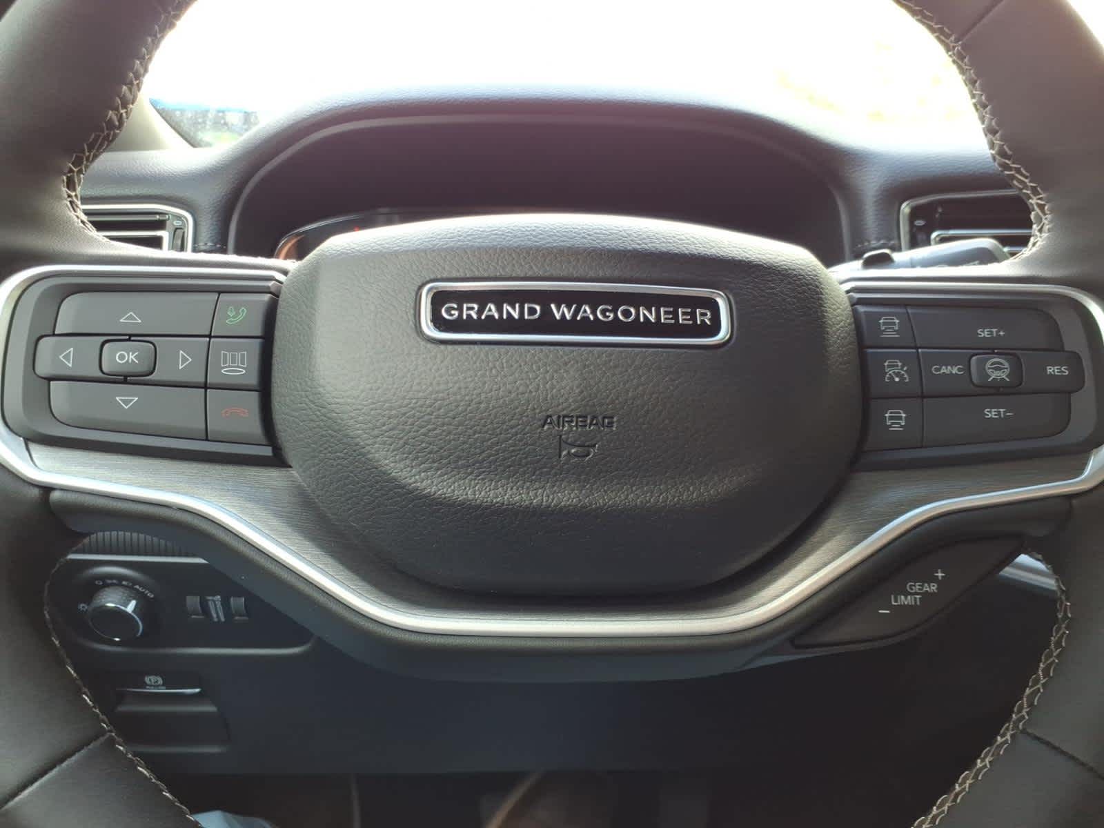 2026 Jeep Grand Wagoneer GRAND WAGONEER UPLAND 4X4