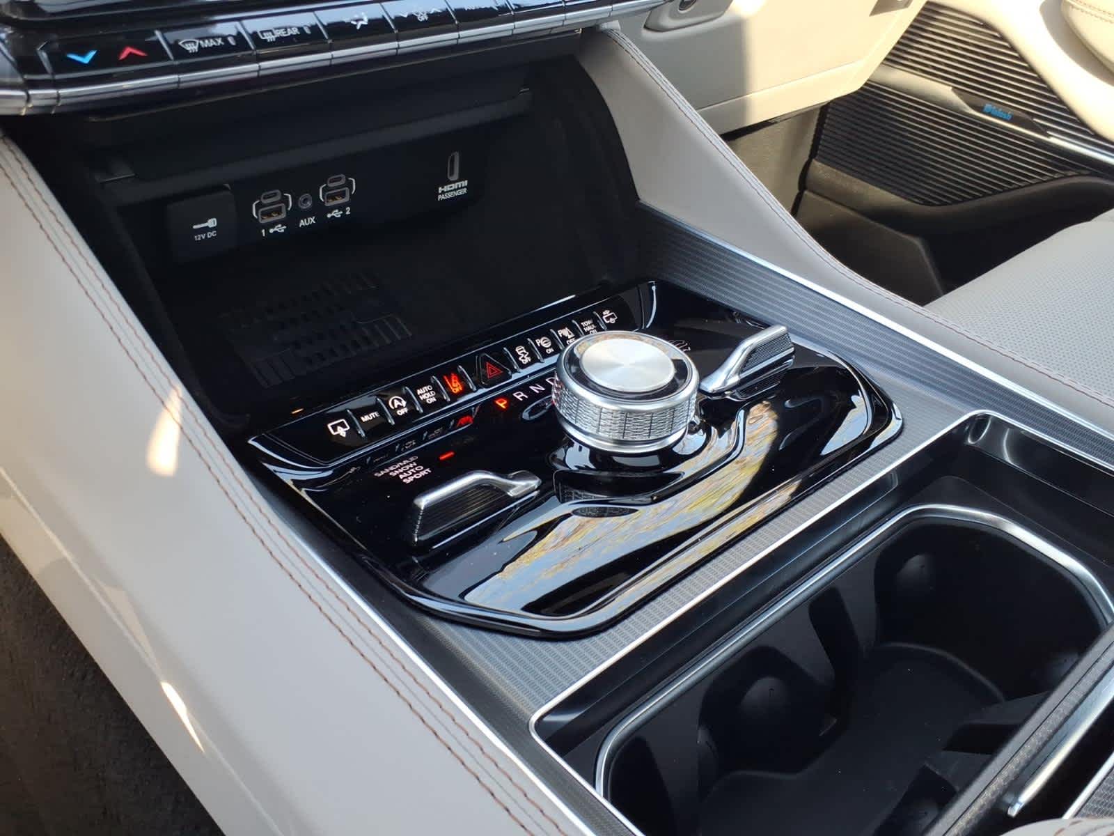 2026 Jeep Grand Wagoneer GRAND WAGONEER SUMMIT OBSIDIAN 4X4