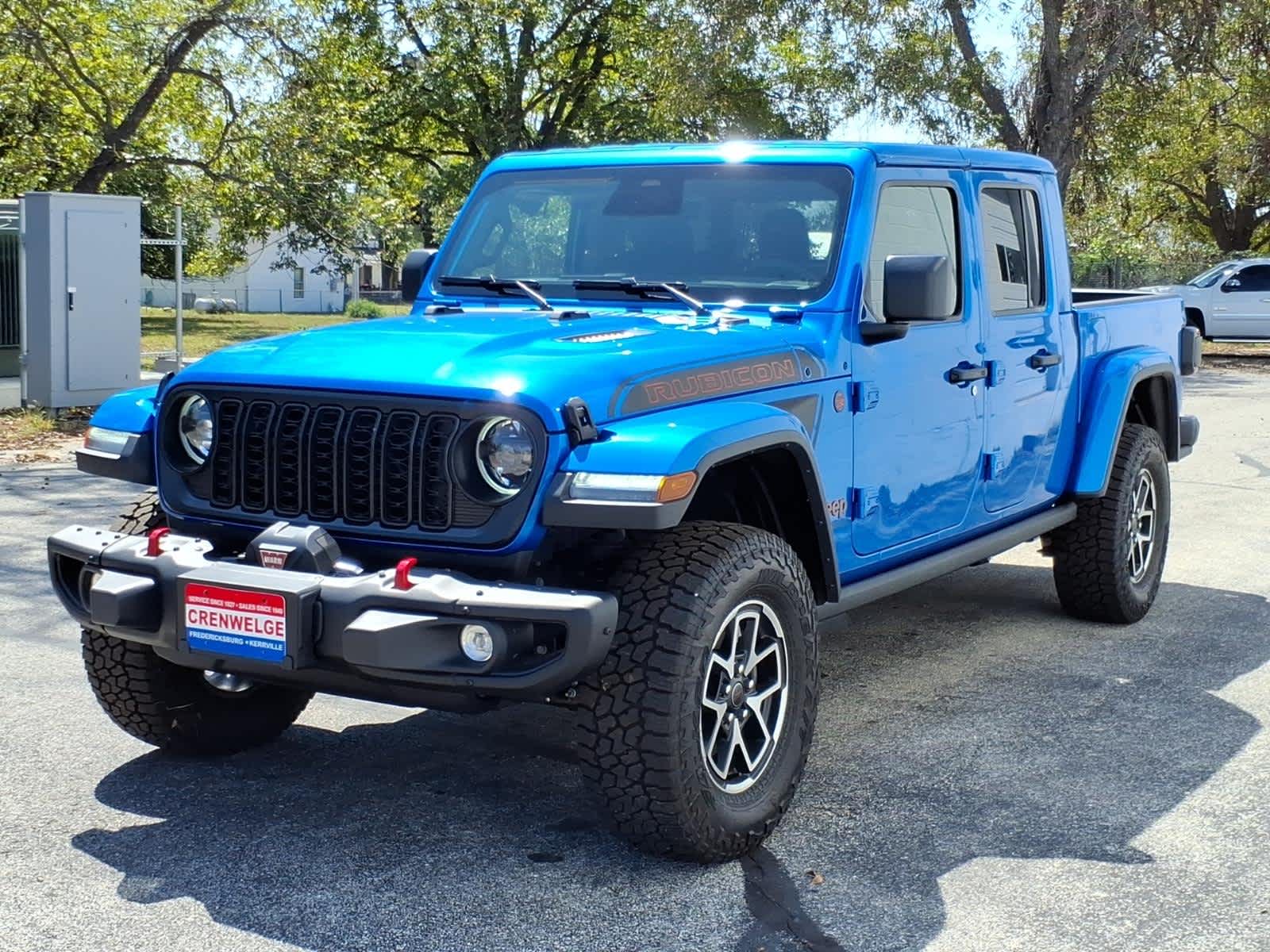 2026 Jeep Gladiator GLADIATOR SHADOW OPS 4X4