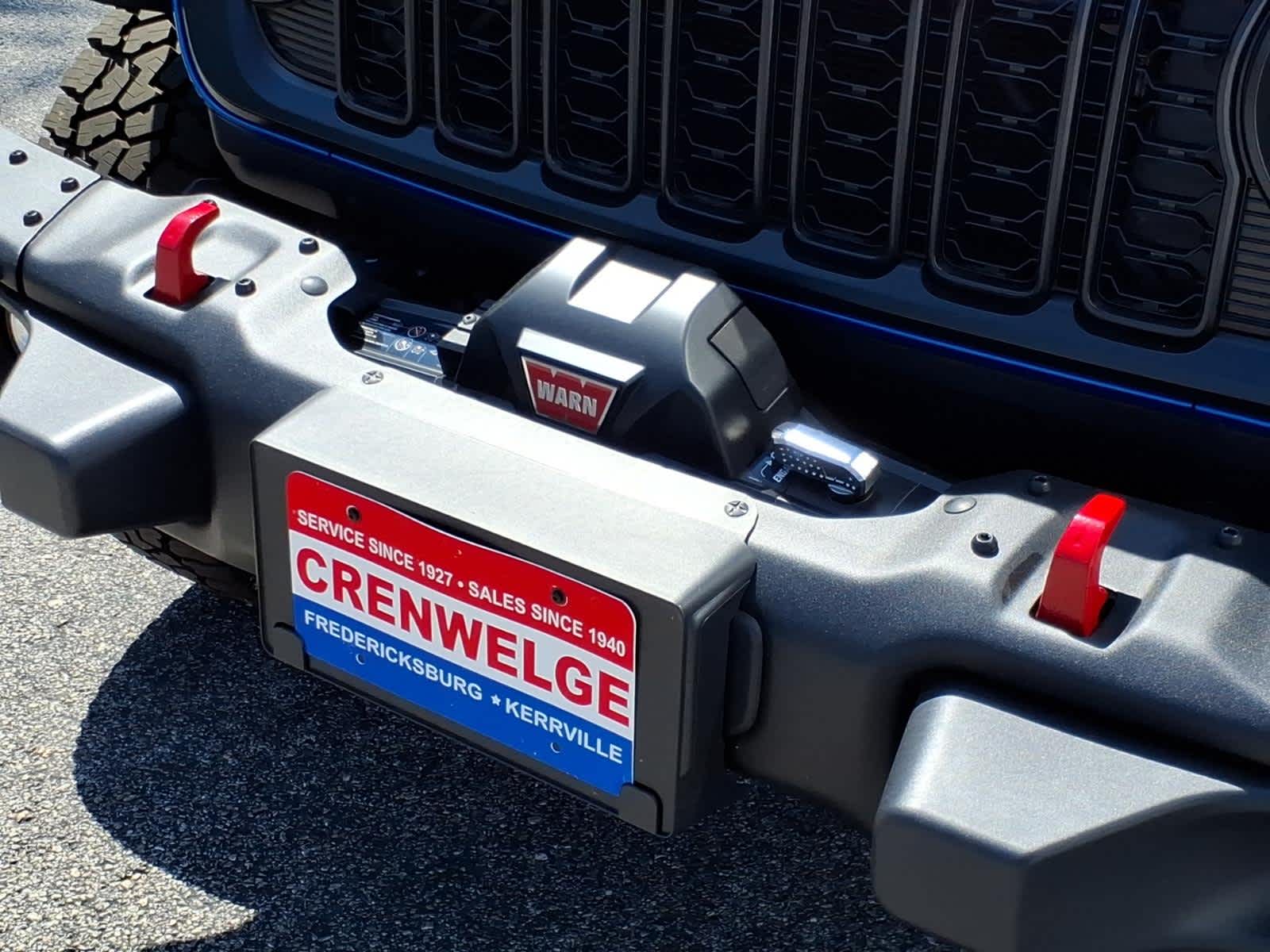 2026 Jeep Gladiator GLADIATOR SHADOW OPS 4X4
