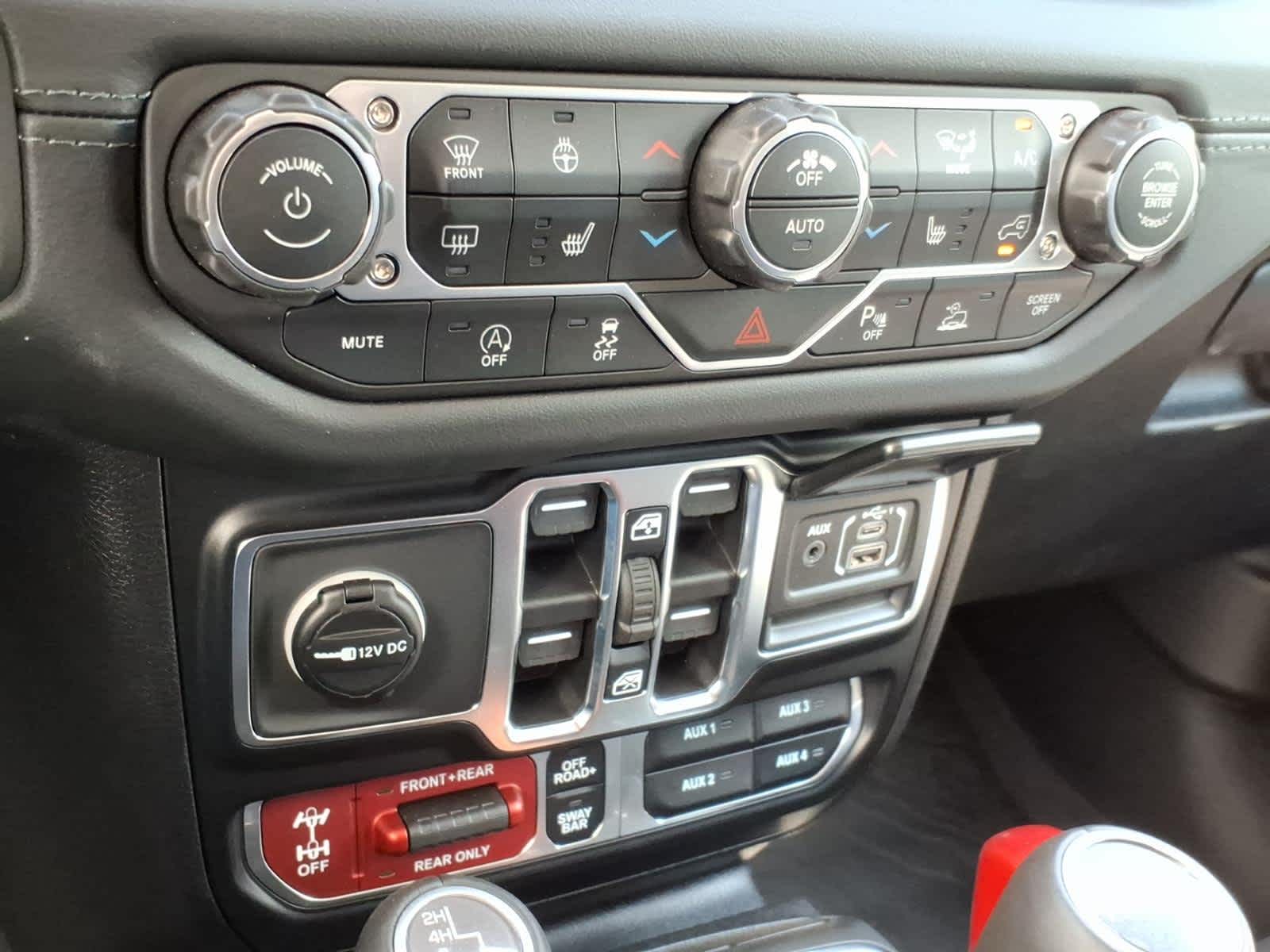 2026 Jeep Gladiator GLADIATOR SHADOW OPS 4X4