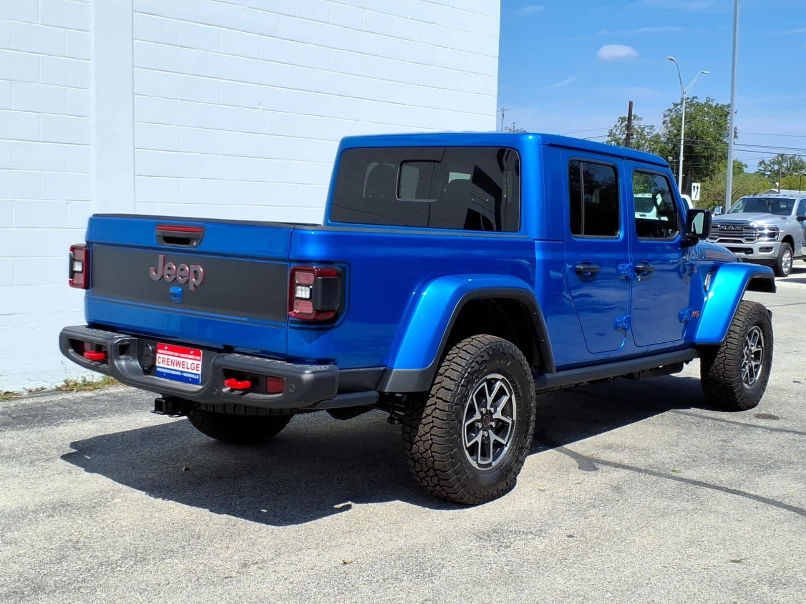 2026 Jeep Gladiator GLADIATOR SHADOW OPS 4X4