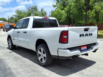 2026 RAM Ram 1500 RAM 1500 EXPRESS QUAD CAB 4X2 6'4' BOX