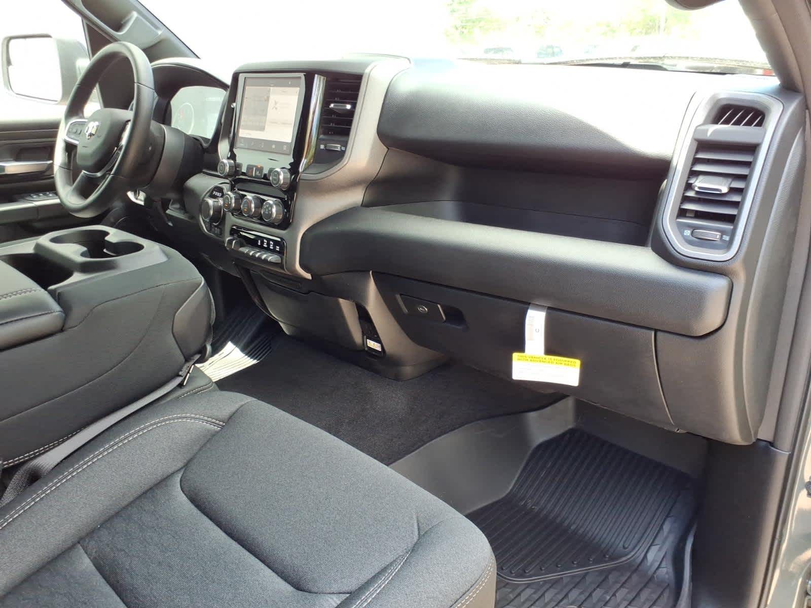 2026 RAM Ram 1500 RAM 1500 WARLOCK CREW CAB 4X4 5'7' BOX