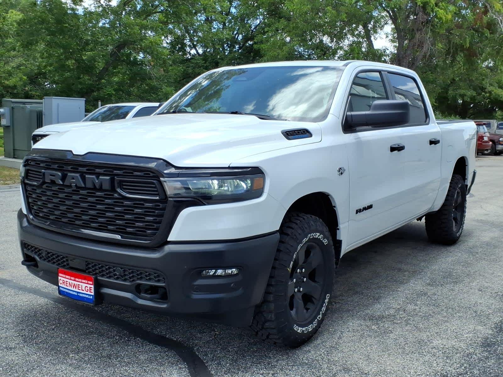 2026 RAM Ram 1500 RAM 1500 WARLOCK CREW CAB 4X4 5'7' BOX