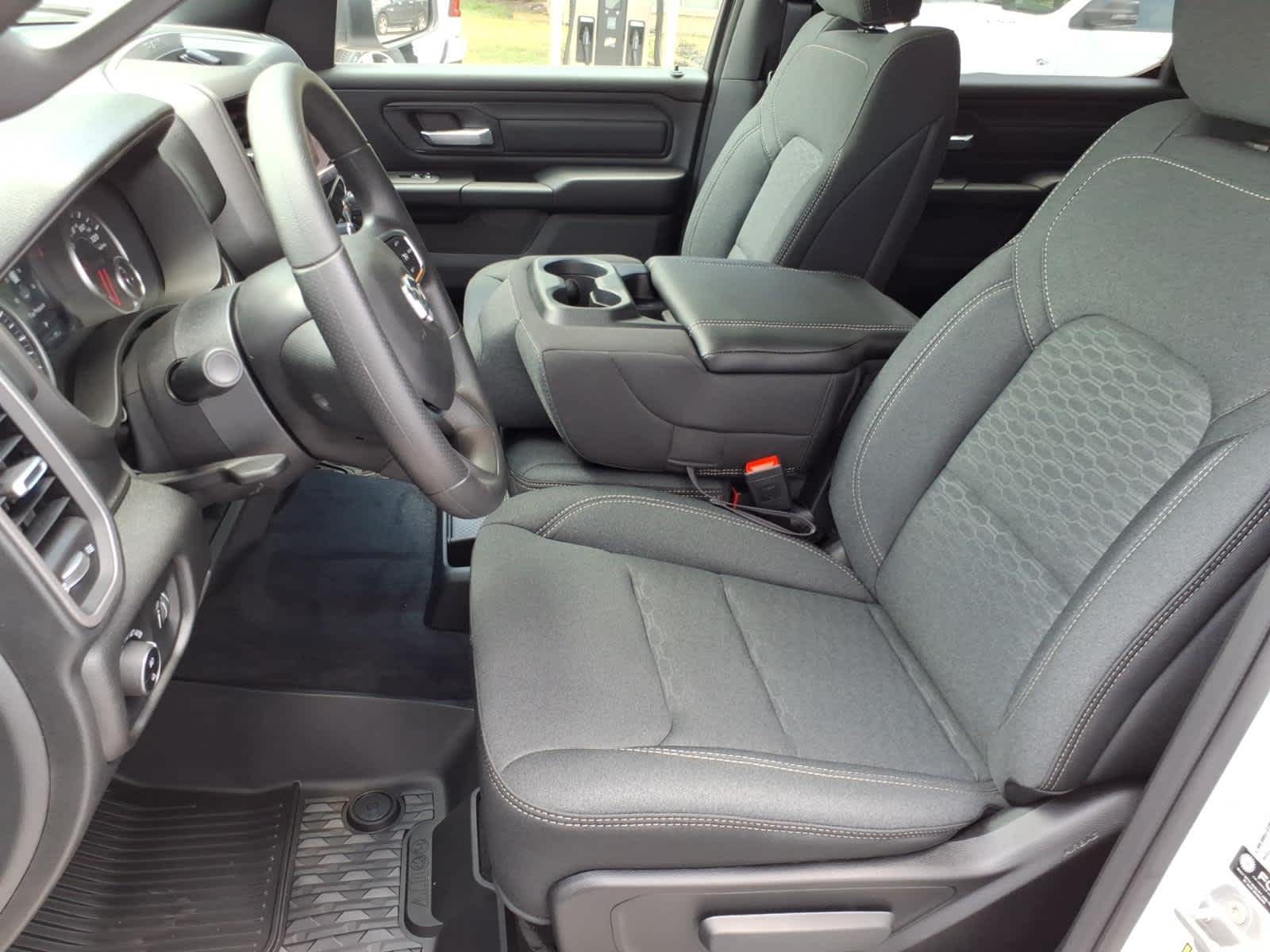 2026 RAM Ram 1500 RAM 1500 WARLOCK CREW CAB 4X4 5'7' BOX