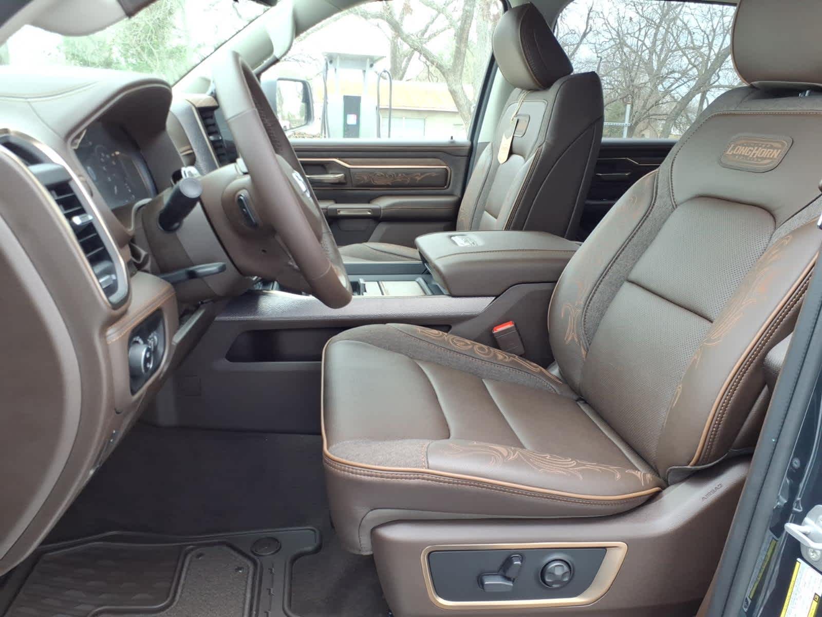 2026 RAM Ram 1500 RAM 1500 LIMITED LONGHORN CREW CAB 4X4 5'7' BOX