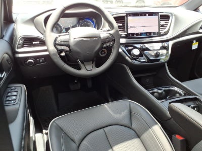 2027 Chrysler Pacifica PACIFICA LIMITED