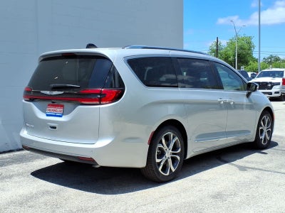 2026 Chrysler Pacifica PACIFICA PINNACLE