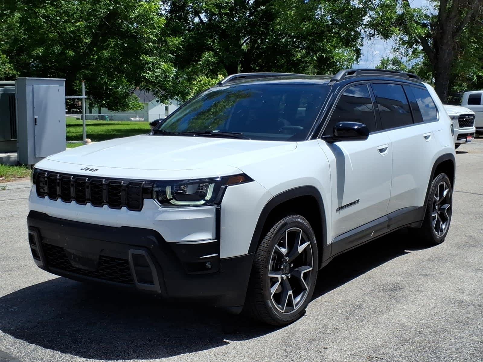 2026 Jeep Cherokee CHEROKEE OVERLAND 4X4