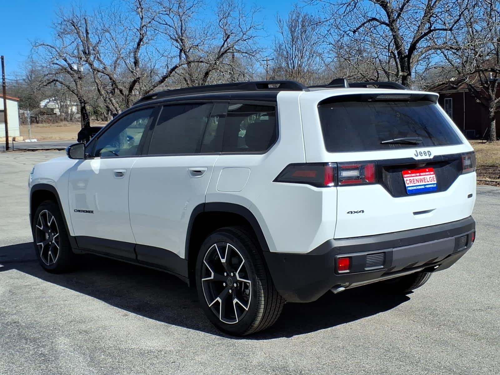 2026 Jeep Cherokee CHEROKEE OVERLAND 4X4