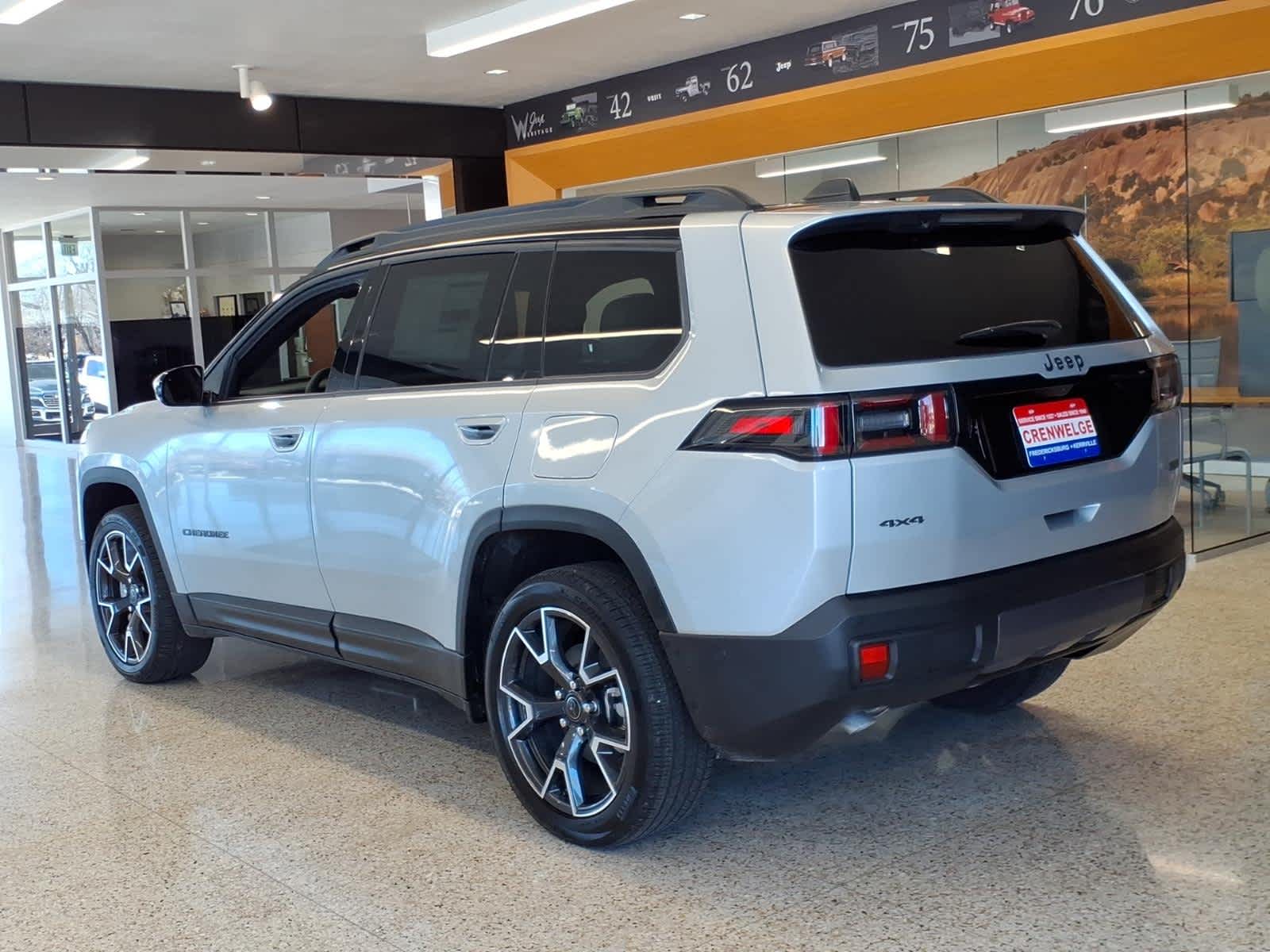 2026 Jeep Cherokee CHEROKEE OVERLAND 4X4