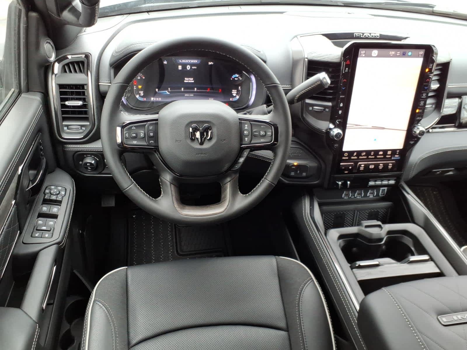 2026 RAM Ram 3500 RAM 3500 LIMITED MEGA CAB 4X4 6'4' BOX