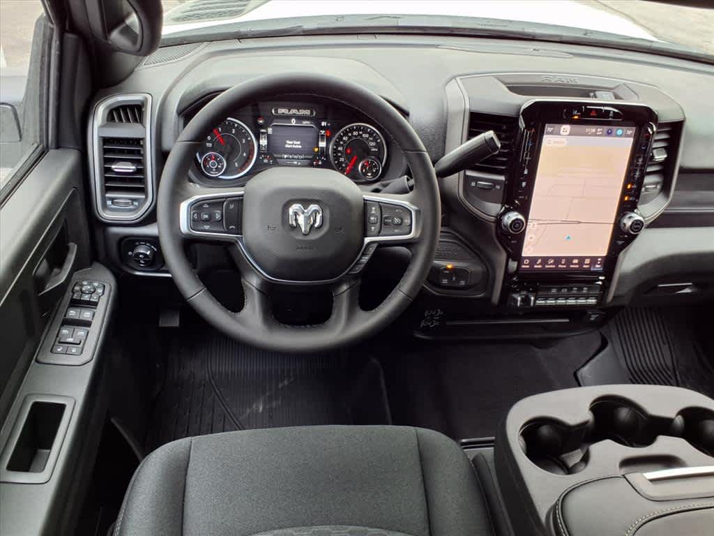 2026 RAM Ram 2500 RAM 2500 BLACK EXPRESS CREW CAB 4X4 6'4' BOX