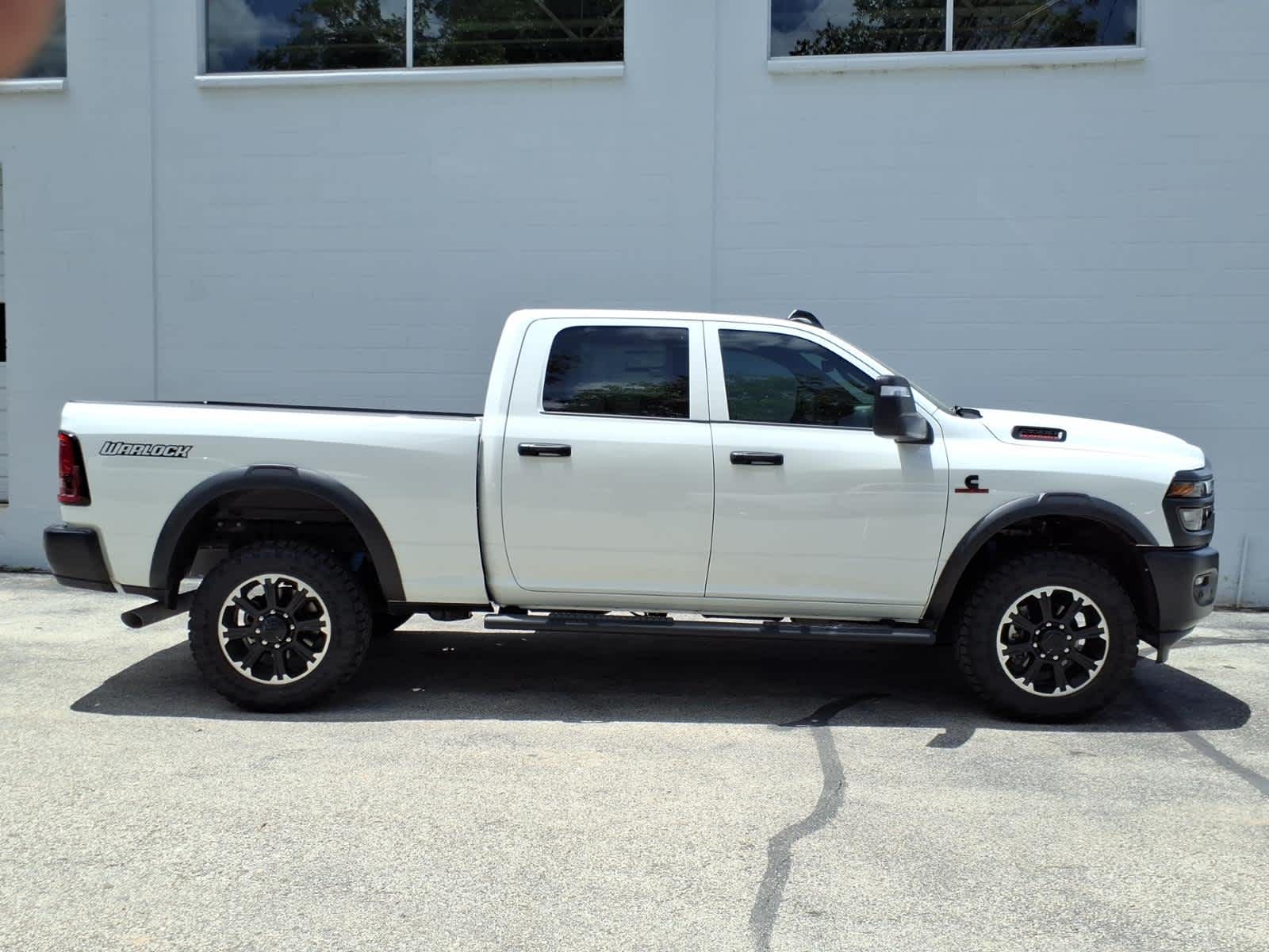 2026 RAM Ram 2500 RAM 2500 WARLOCK CREW CAB 4X4 6'4' BOX