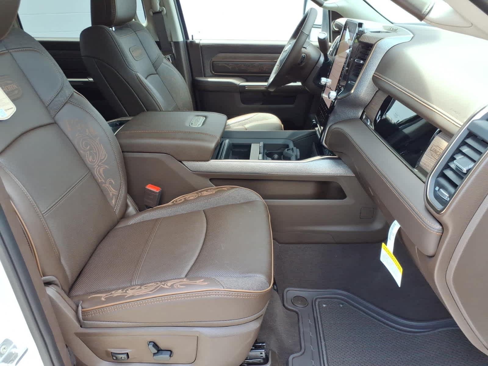 2026 RAM Ram 2500 RAM 2500 LIMITED LONGHORN CREW CAB 4X4 8' BOX