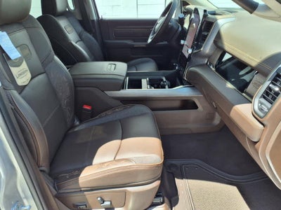 2026 RAM Ram 3500 RAM 3500 LIMITED LONGHORN CREW CAB 4X4 8' BOX