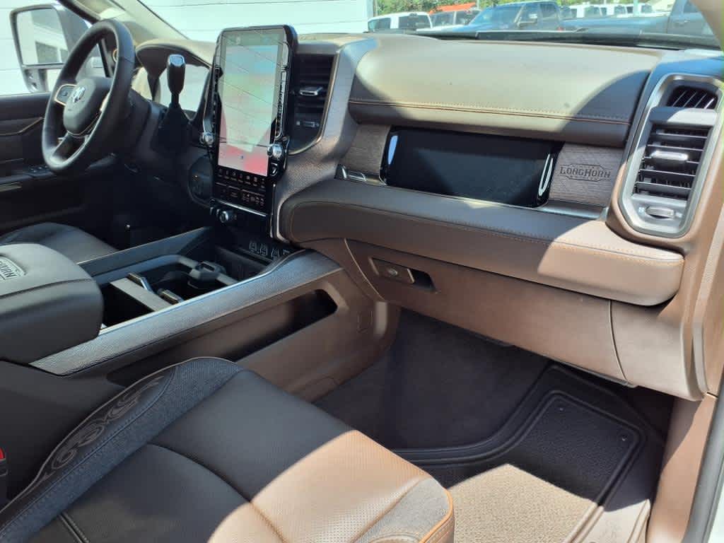 2026 RAM Ram 3500 RAM 3500 LIMITED LONGHORN CREW CAB 4X4 8' BOX