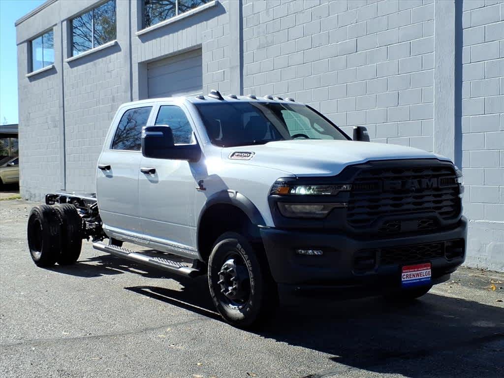 2026 RAM Ram 3500 Chassis Cab RAM 3500 TRADESMAN CREW CAB CHASSIS 4X4 60' CA