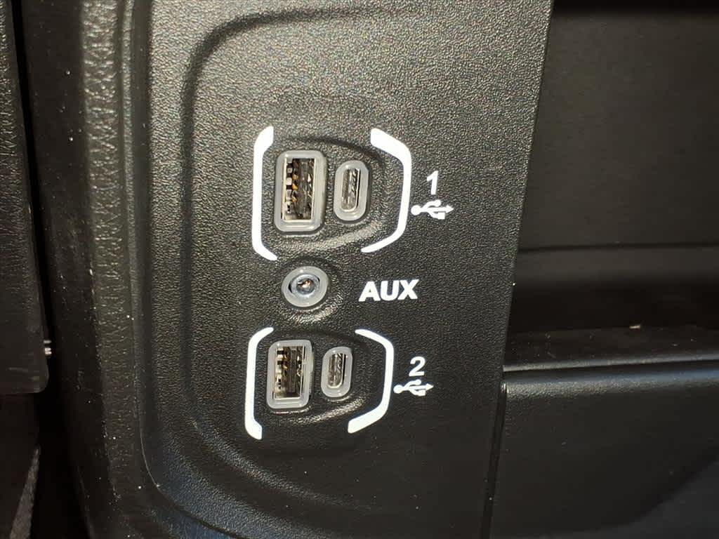 2026 RAM Ram 3500 Chassis Cab RAM 3500 TRADESMAN CREW CAB CHASSIS 4X4 60' CA