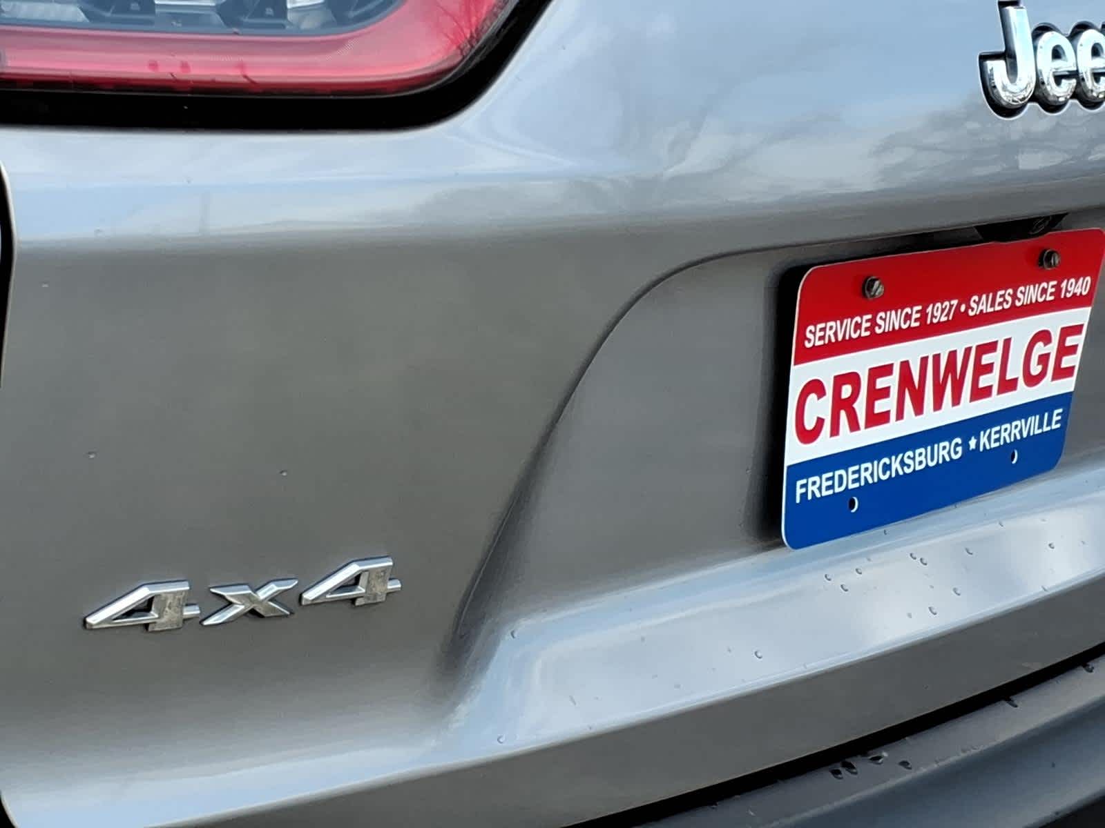 2021 Jeep Cherokee Latitude Lux 4X4