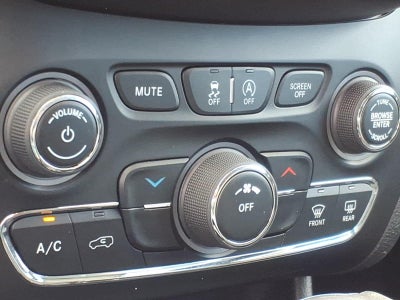 2021 Jeep Cherokee Latitude Lux 4X4