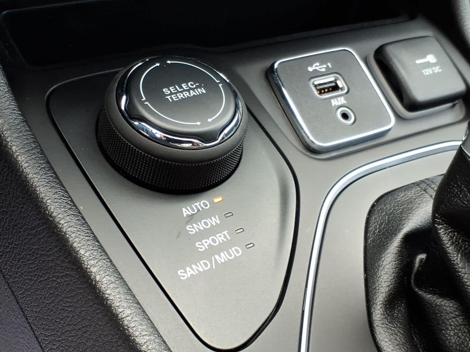 2021 Jeep Cherokee Latitude Lux 4X4