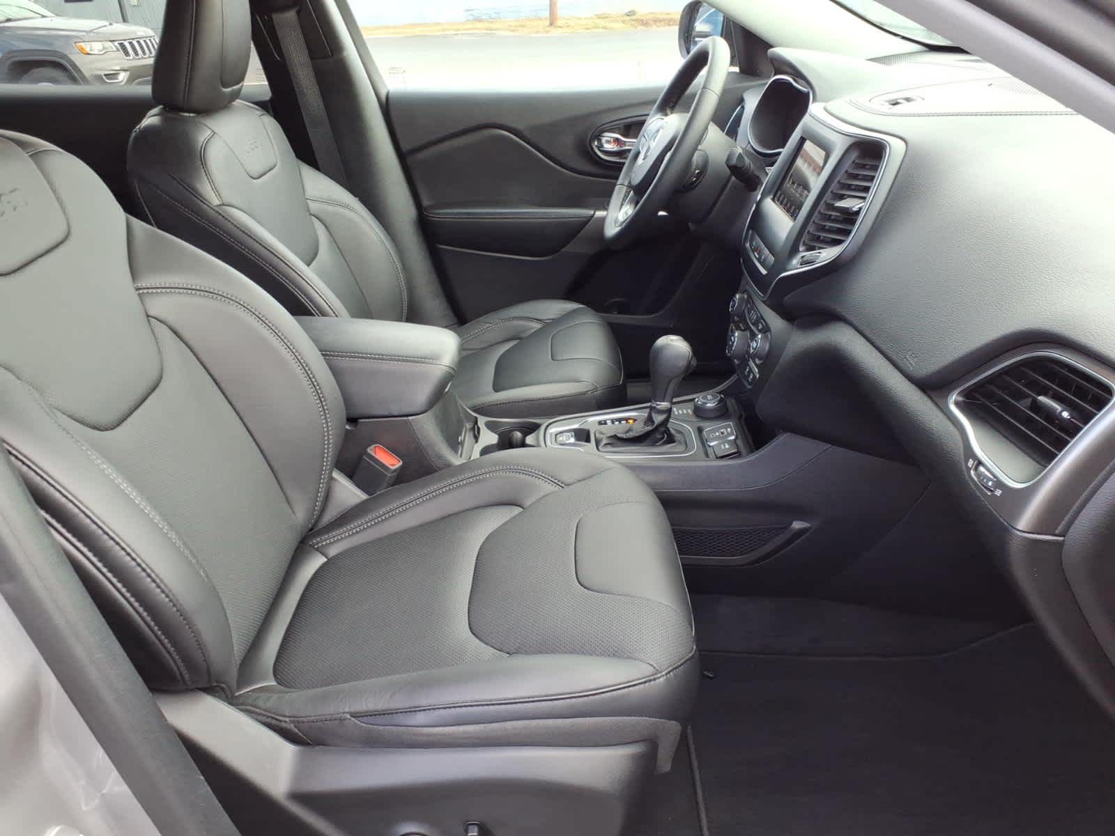 2021 Jeep Cherokee Latitude Lux 4X4