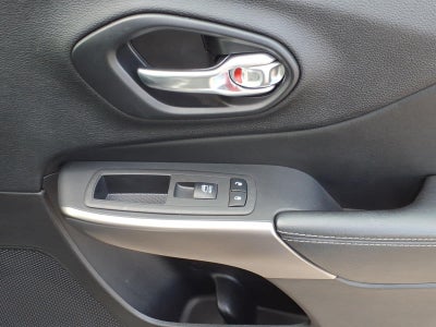 2021 Jeep Cherokee Latitude Lux 4X4