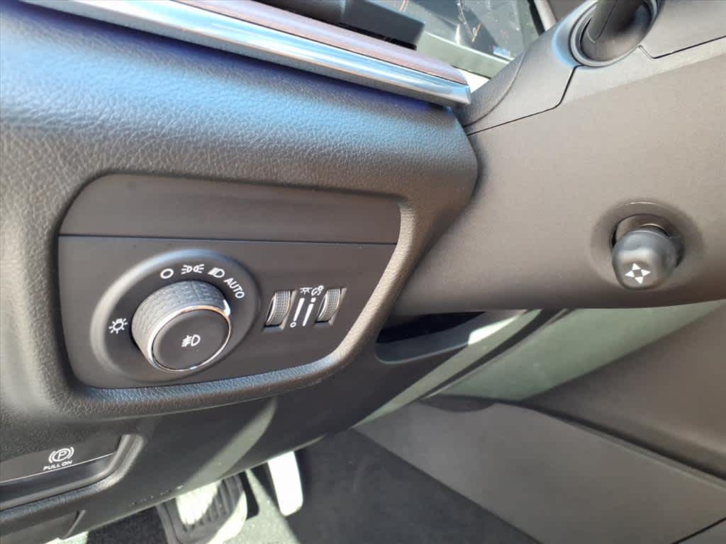 2025 Jeep Grand Cherokee Summit 4x4