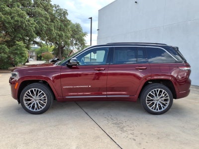 2026 Jeep Grand Cherokee GRAND CHEROKEE SUMMIT 4X4