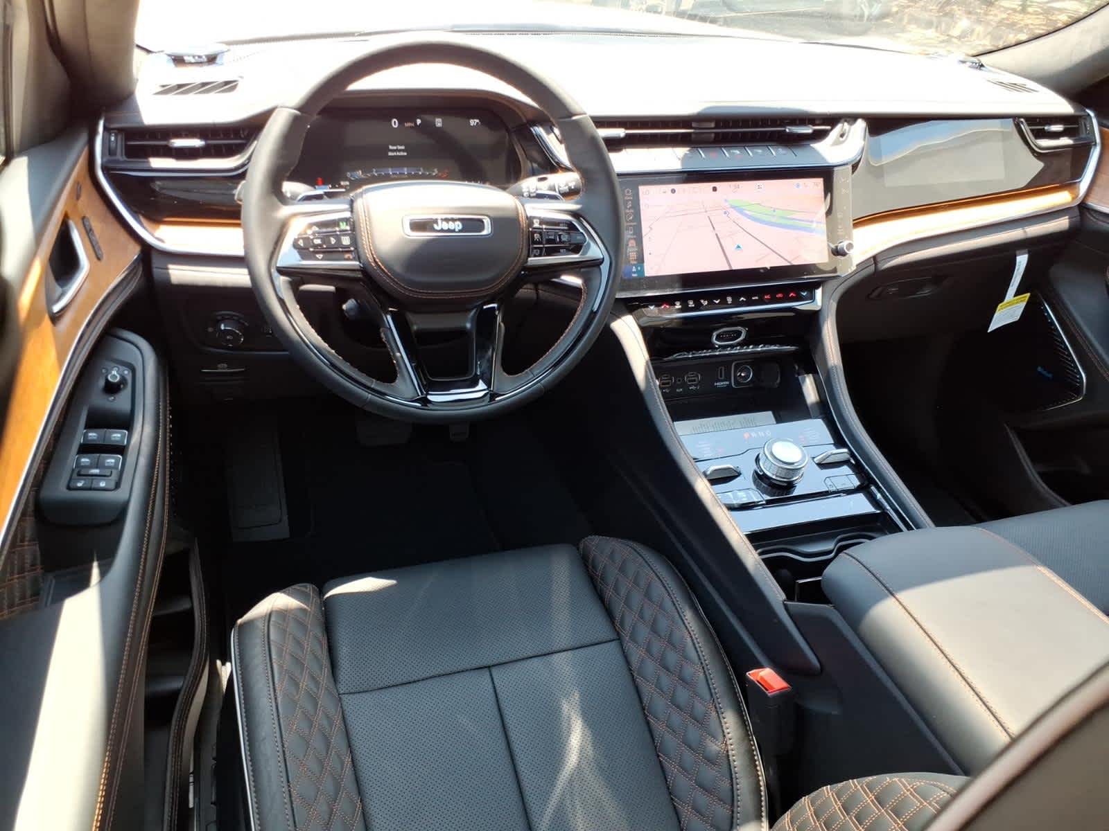 2026 Jeep Grand Cherokee GRAND CHEROKEE SUMMIT 4X4
