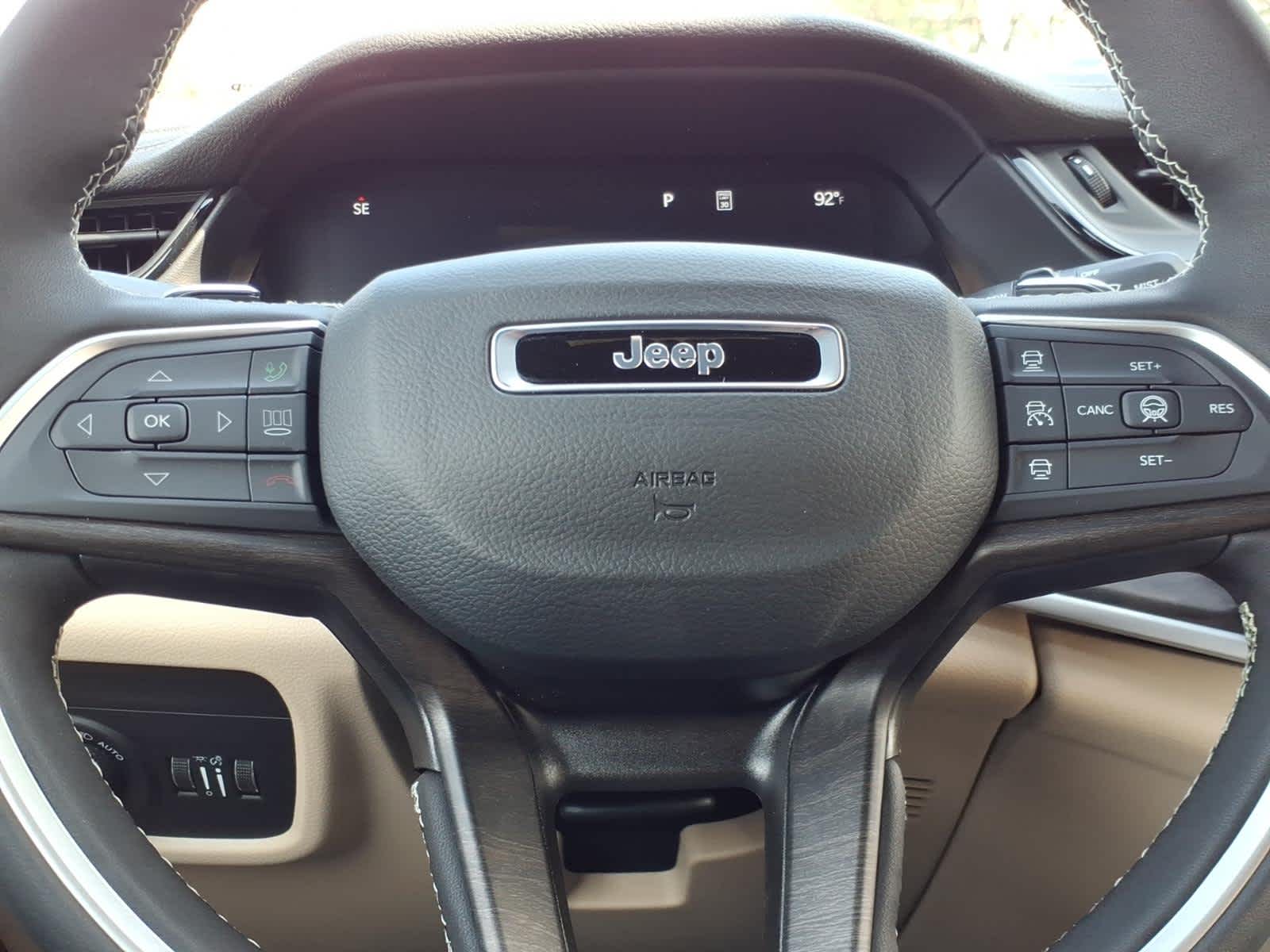 2026 Jeep Grand Cherokee GRAND CHEROKEE L LIMITED 4X4