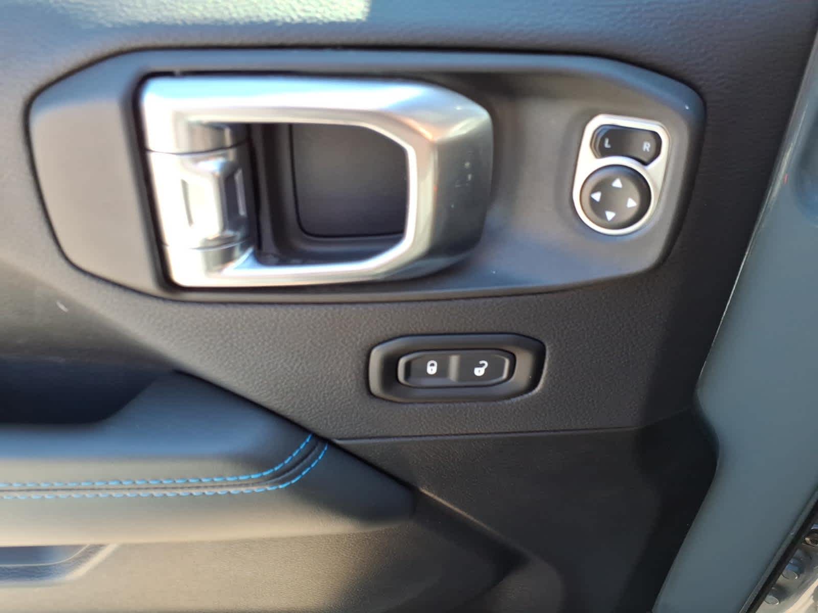 2024 Jeep Wrangler 4xe Rubicon X