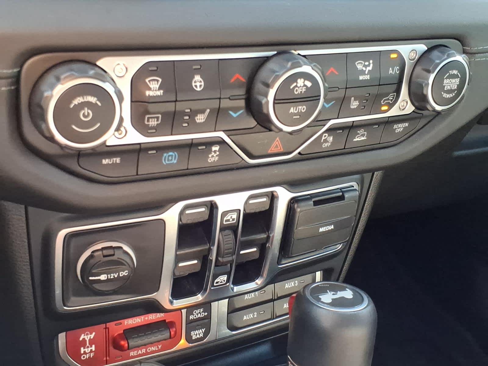 2024 Jeep Wrangler 4xe Rubicon X