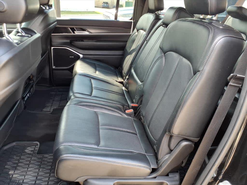 2024 Jeep Wagoneer L Series III 4x4