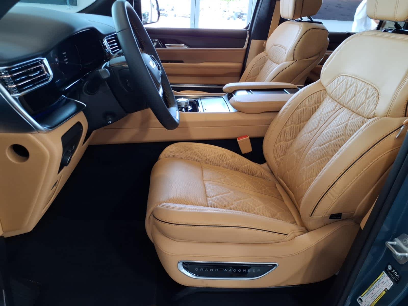 2026 Jeep Grand Wagoneer GRAND WAGONEER SUMMIT RESERVE 4X4