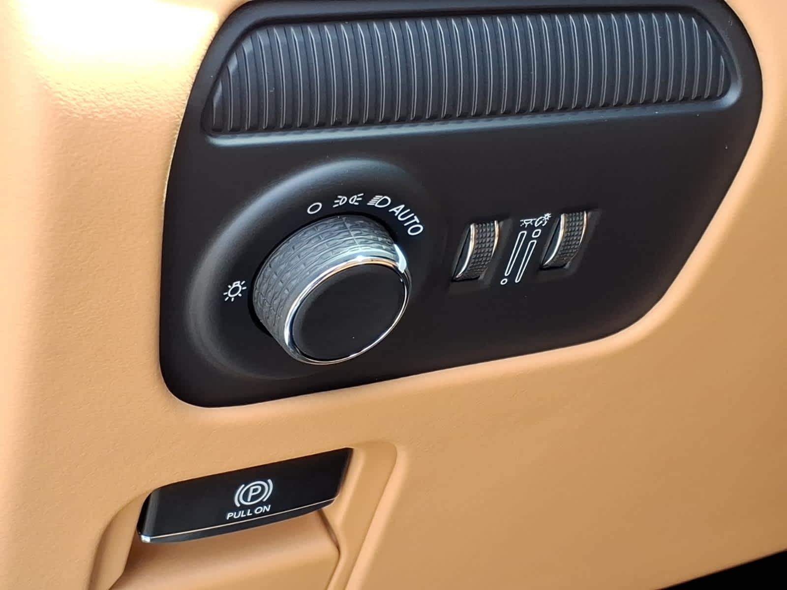 2026 Jeep Grand Wagoneer GRAND WAGONEER SUMMIT RESERVE 4X4