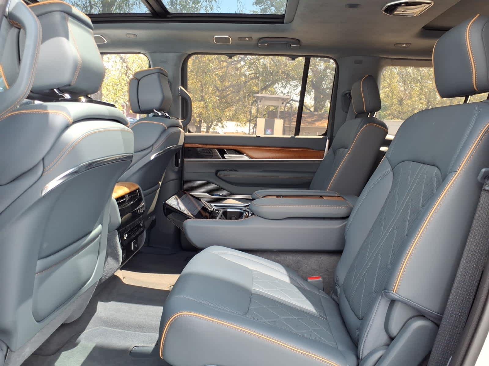 2024 Jeep Grand Wagoneer Series III 4x4