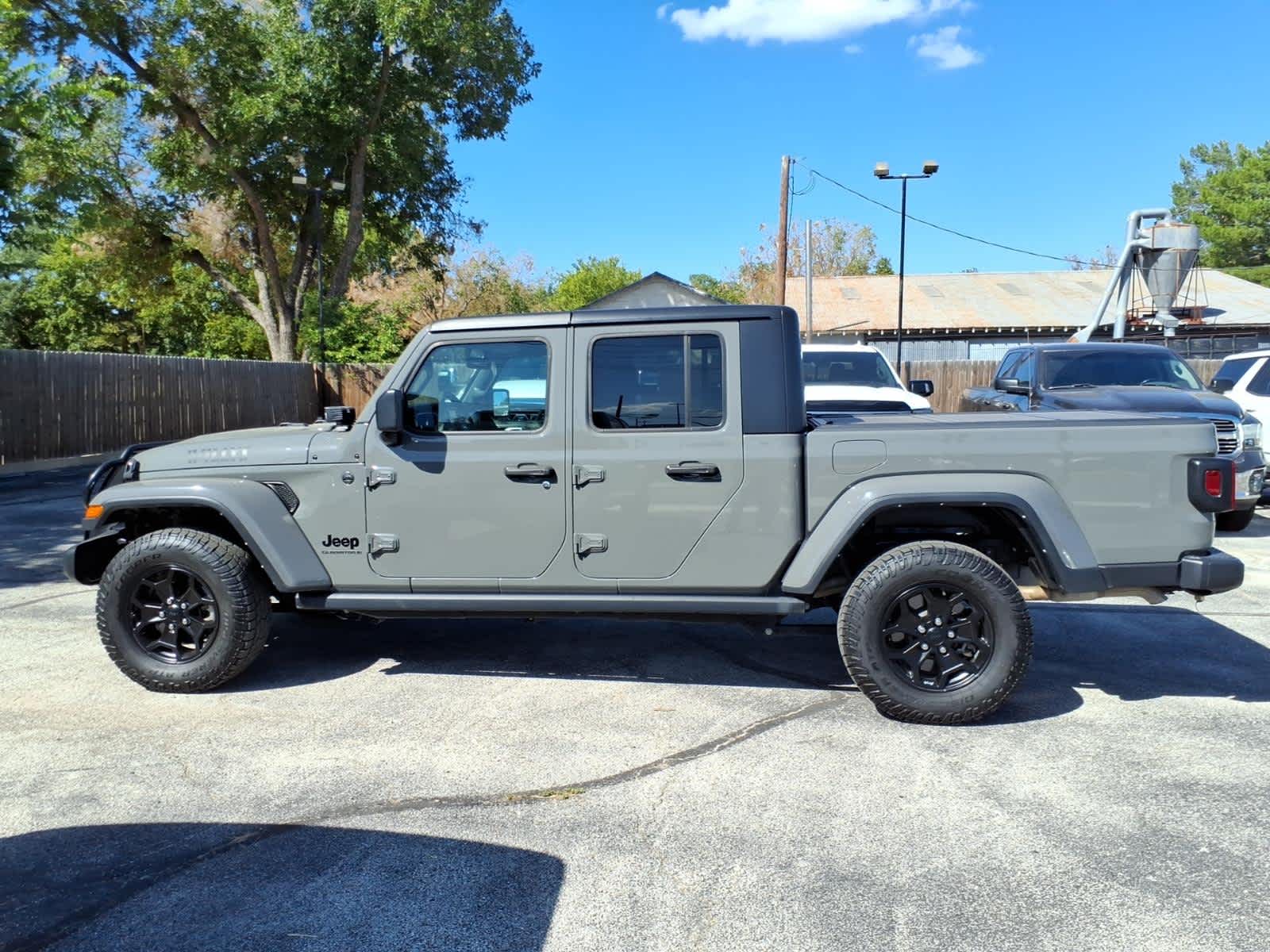 2023 Jeep Gladiator Willys 4x4