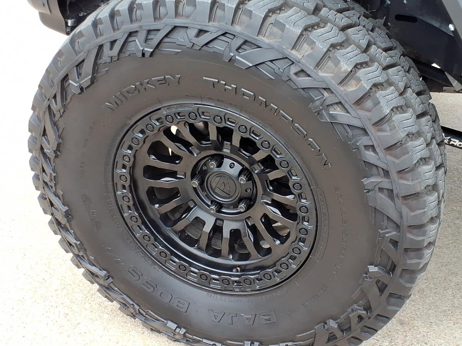 2024 Jeep Gladiator Mojave X