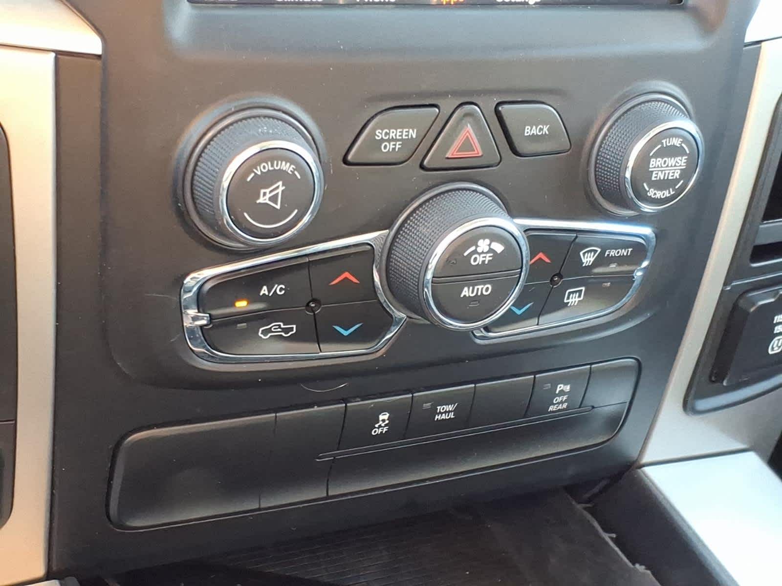 2019 RAM 1500 Classic Warlock Quad Cab 4x2 6'4' Box