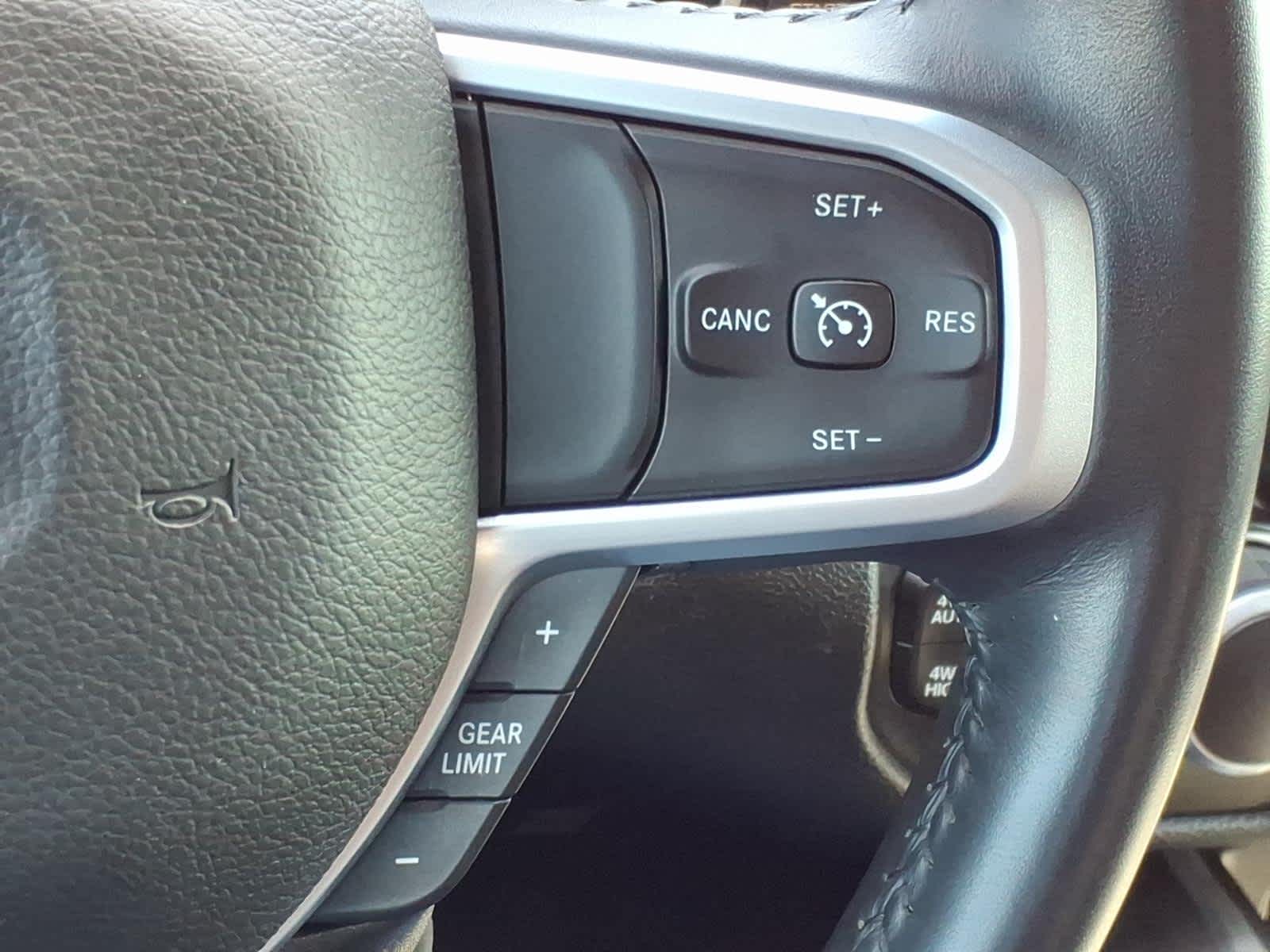 2023 RAM 1500 Lone Star Crew Cab 4x4 5'7' Box